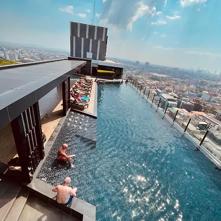 The Base Central 351 By Pupu Pattaya Exterior photo