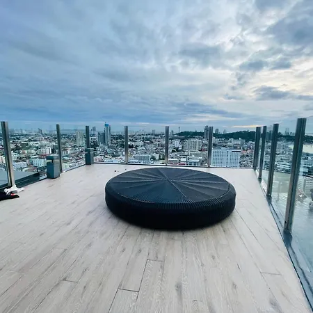 The Base Central 351 By Pupu Pattaya Exterior photo